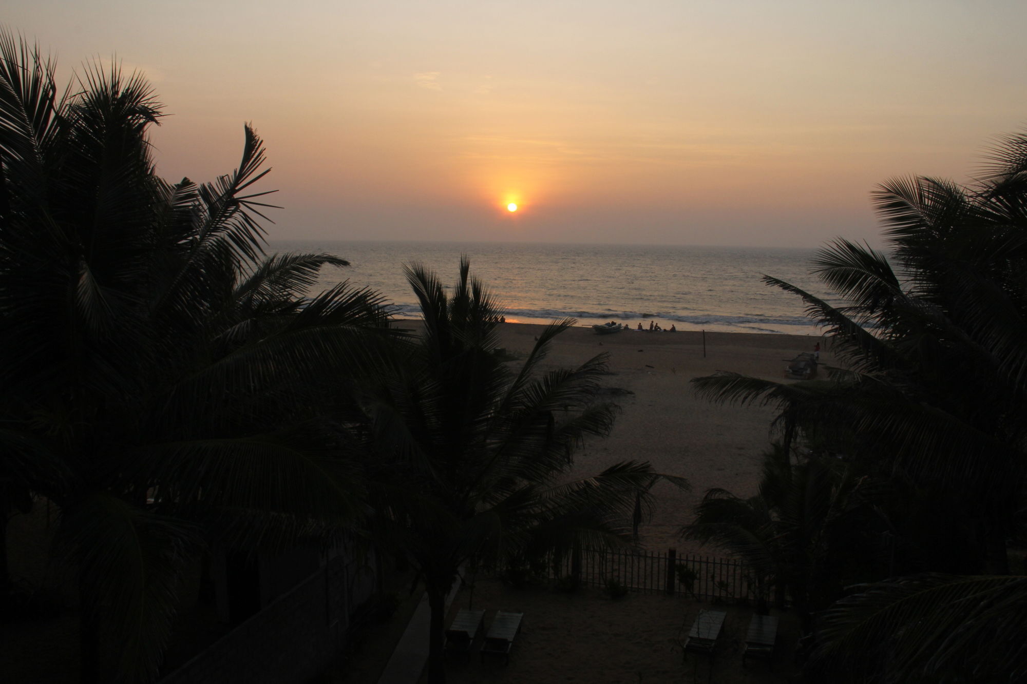 Zendara Hotel Negombo Extérieur photo