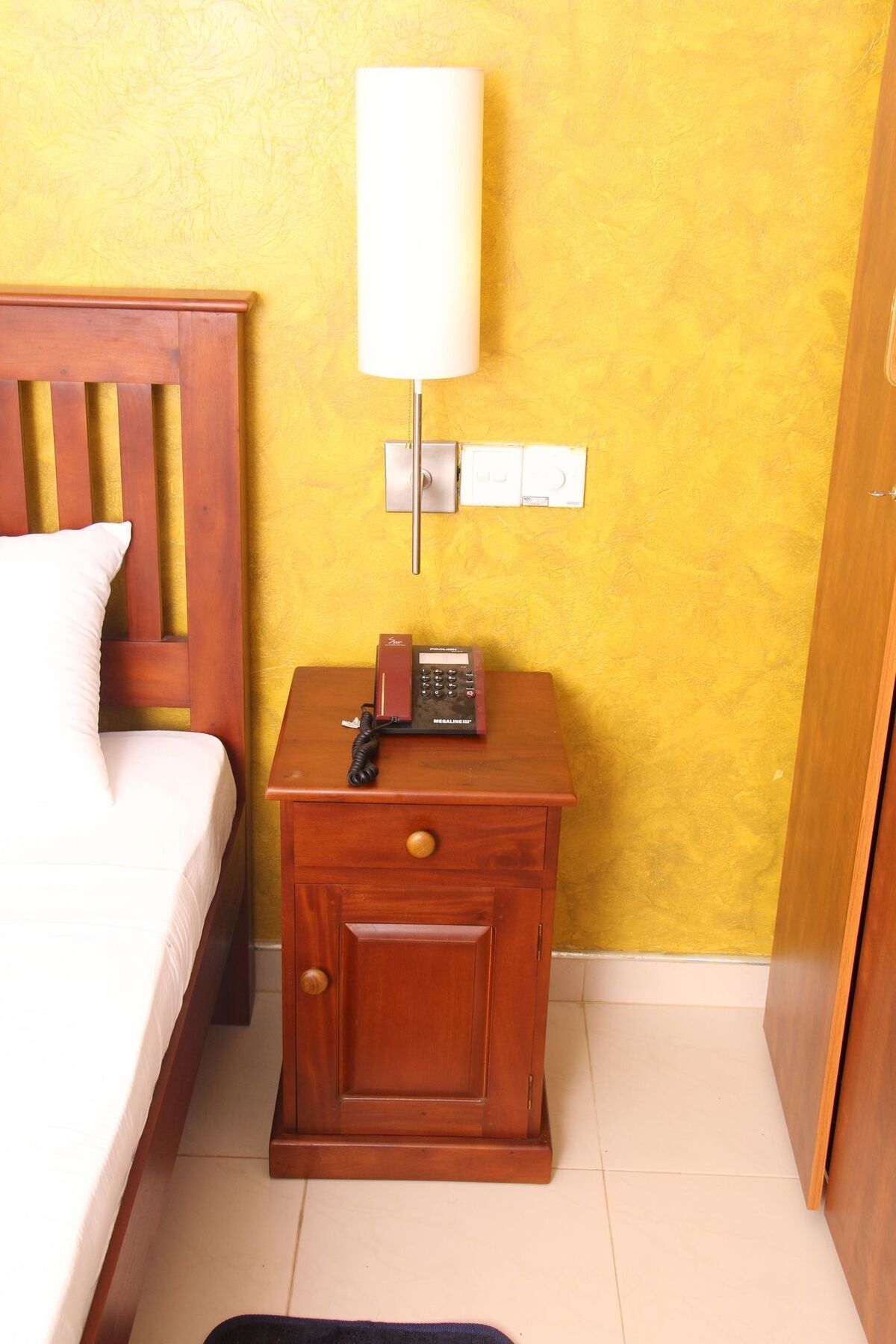 Zendara Hotel Negombo Extérieur photo
